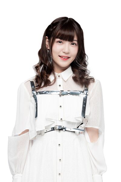 ファイル:2020年AKB48 Team SHプロフィール 吴安琪 2.jpg