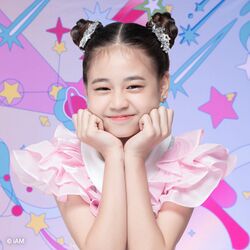 2023年BNK48プロフィール Phimnalrat Lumyai.jpg