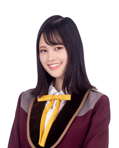 ファイル:2019年AKB48 Team TPプロフィール 小山美玲 1.jpg
