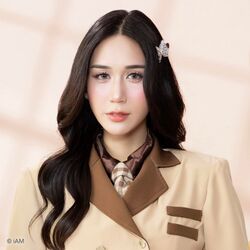 2025年BNK48プロフィール Eve 3.jpg
