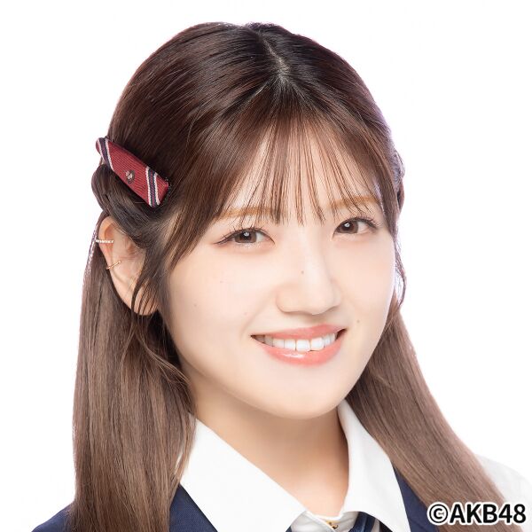 ファイル:2024年AKB48プロフィール 村山彩希 2.jpg