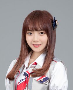 2020年AKB48 Team TPプロフィール 陳詩雅.jpg