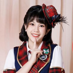 2023年BNK48プロフィール Ratah Chinkrajangkit.jpg