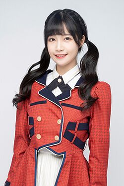 2021年AKB48 Team SHプロフィール 邹若男.jpg
