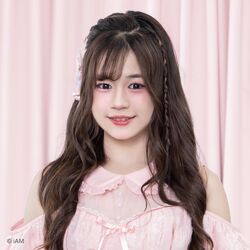 2025年BNK48プロフィール Wawa 2.jpg