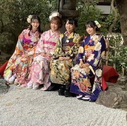 2021年成人式 集合写真 NMB48.jpg