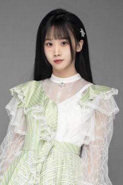 2023年AKB48 Team SHプロフィール 张诗瑜.jpg