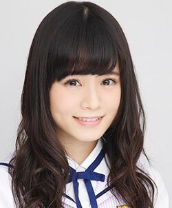2015年乃木坂46プロフィール 山崎怜奈 2.jpg