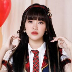 2023年BNK48プロフィール Khawisara Singplod.jpg