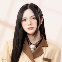 2025年BNK48プロフィール Mean 3.jpg