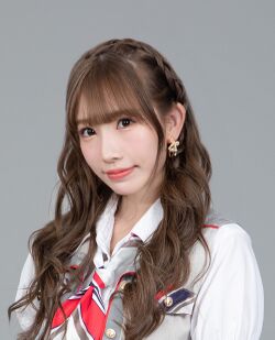 2020年AKB48 Team TPプロフィール 藤井麻由.jpg