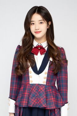 2022年AKB48 Team SHプロフィール 胡馨尹.jpg