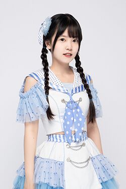 2022年AKB48 Team SHプロフィール 张嘉哲 2.jpg