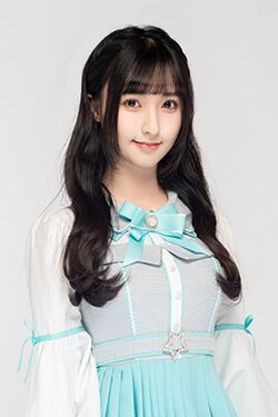 2022年AKB48 Team SHプロフィール 叶知恩 3.jpg