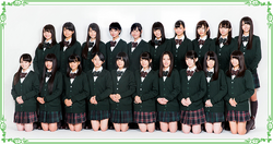 欅坂46 集合写真（2015年11月）.png