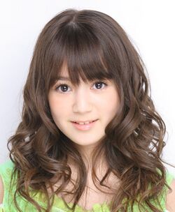 2009年AKB48プロフィール 奥真奈美.jpg