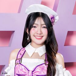 2024年BNK48プロフィール Kotchapon Ponchokchai 3.jpg