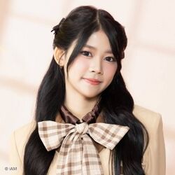 2025年BNK48プロフィール Khowjow 3.jpg