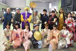 2015年AKB48紅白 9期生・劇場支配人.jpg