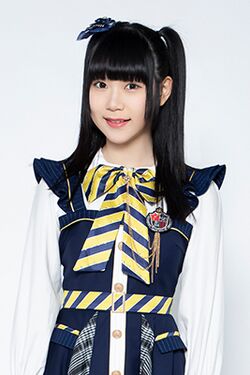 2022年AKB48 Team SHプロフィール 张艺琳.jpg