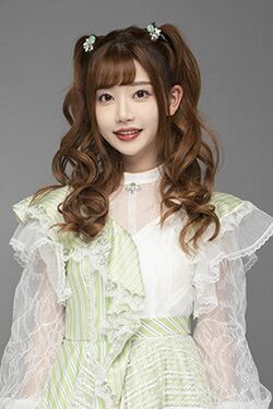 2023年AKB48 Team SHプロフィール 曾鸶淳.jpg