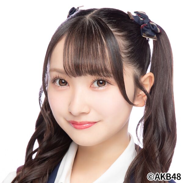 ファイル:2024年AKB48プロフィール 山﨑空 3.jpg