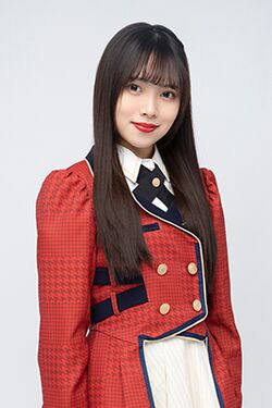 2021年AKB48 Team SHプロフィール 龚露雯.jpg