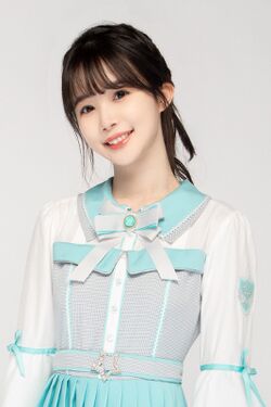 2022年AKB48 Team SHプロフィール 桂楚楚 3.jpg