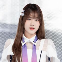 2024年BNK48プロフィール Pattra Theeravas.jpg