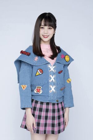 2020年AKB48 Team SHプロフィール 庄晓媞.jpg