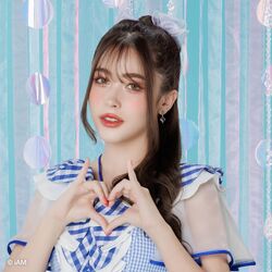 2023年BNK48プロフィール Warinrat Yolprasong 3.jpg
