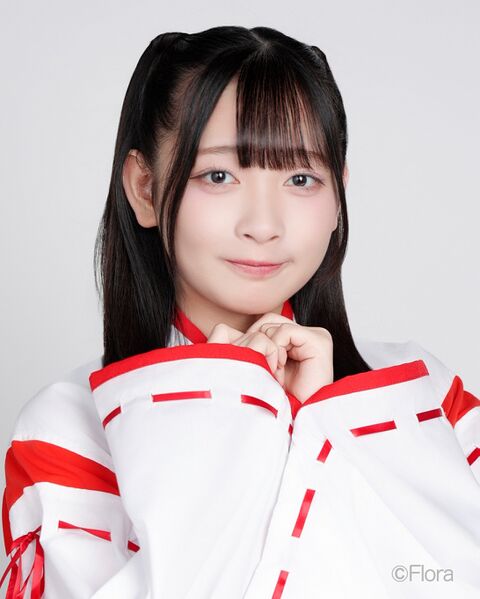 ファイル:2025年NGT48プロフィール 木本杏菜.jpg