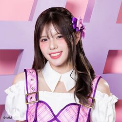 2024年BNK48プロフィール Pitthayaporn Kiatthitinan 3.jpg