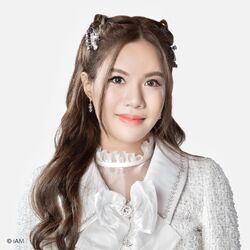 2022年BNK48プロフィール Vathusiri Phuwapunyasiri 3.jpg