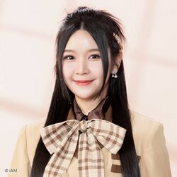 2025年BNK48プロフィール Earth 3.jpg