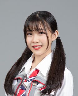 2020年AKB48 Team TPプロフィール 吳婉淩 2.jpg