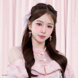 2025年BNK48プロフィール Khaimook 2.jpg