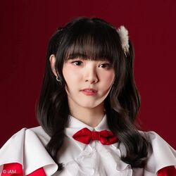 2022年BNK48プロフィール Nopparada Leartviriyaporn.jpg
