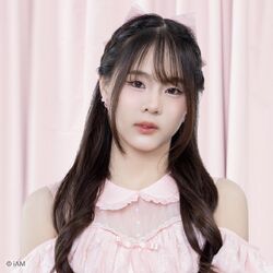 2025年BNK48プロフィール Micha 2.jpg