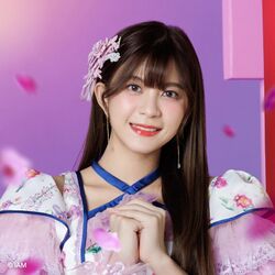 2023年BNK48プロフィール Pinyada Jungkanjana 2.jpg