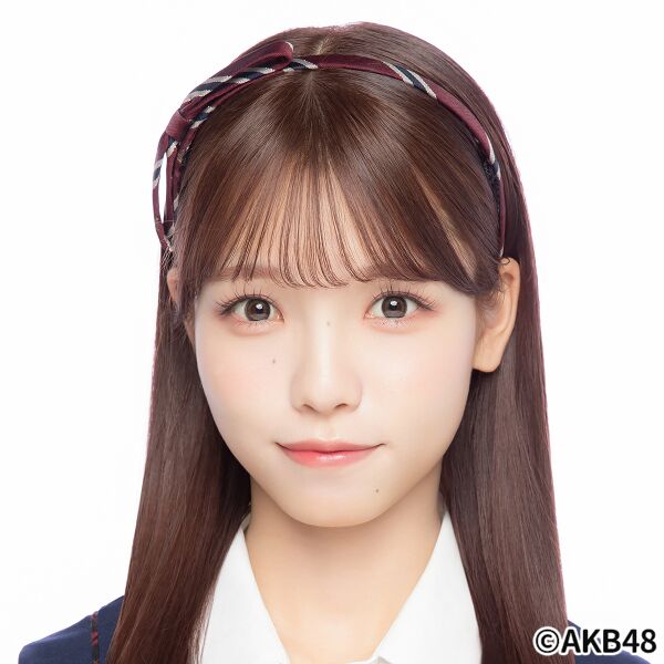 ファイル:2024年AKB48プロフィール 髙橋彩音 2.jpg