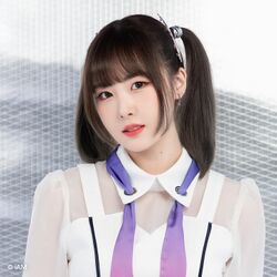 2024年BNK48プロフィール Manipa Roopanya.jpg