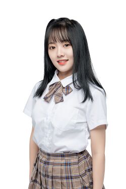 2020年AKB48 Team SHプロフィール 彭露萱 2.jpg