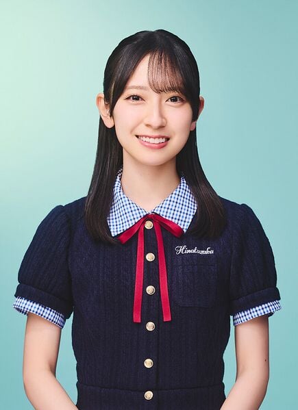 ファイル:2025年日向坂46プロフィール 金村美玖.jpg