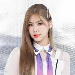2024年BNK48プロフィール Chanikhan Busadee.jpg