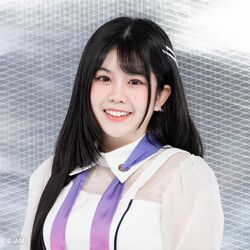 2024年BNK48プロフィール Ratah Chinkrajangkit.jpg