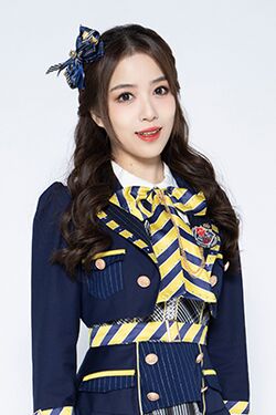 2022年AKB48 Team SHプロフィール 毛唯嘉.jpg