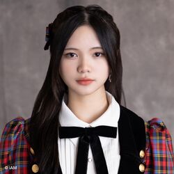 2023年BNK48プロフィール Nathanya Dulyapol 4.jpg