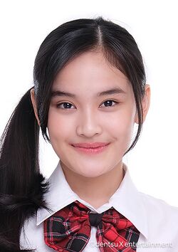 2020年JKT48プロフィール Adzana Shaliha 2.jpg