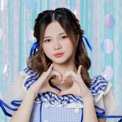 2023年BNK48プロフィール Nathanya Dulyapol 3.jpg